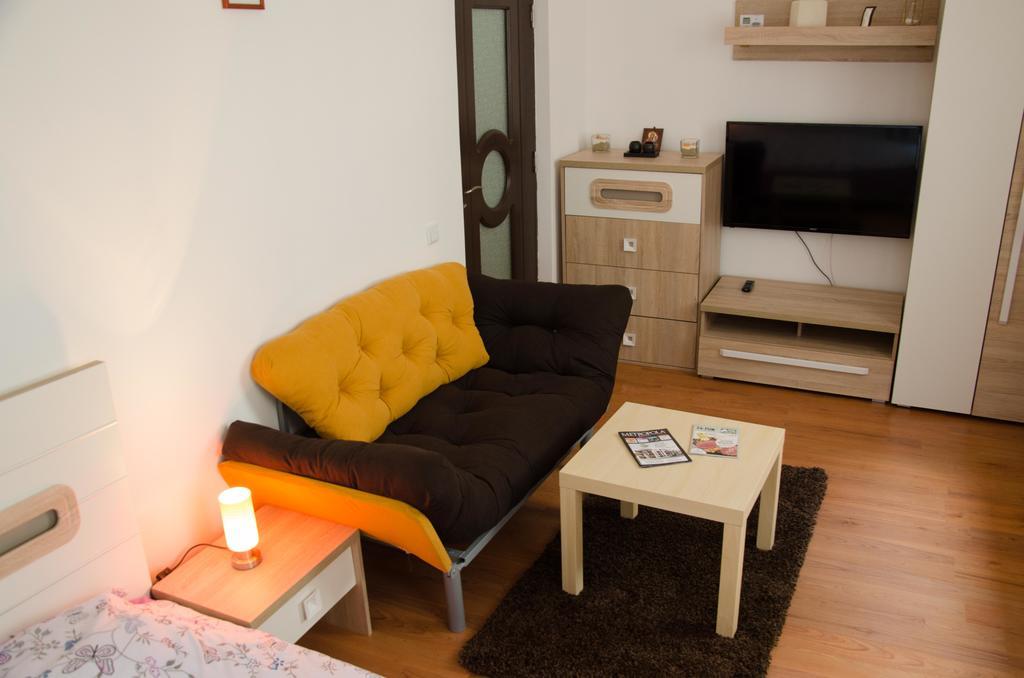 Ava Republique Apartment Brașov Exterior foto
