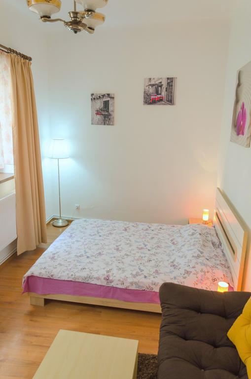 Ava Republique Apartment Brașov Exterior foto